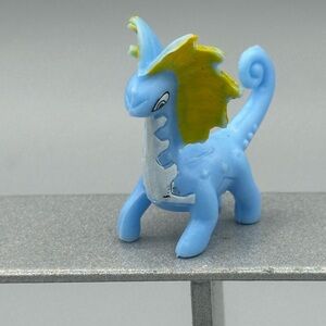 Pokemon Mini Vinyl R/L Gumball Miniature Size Aurorus Action Figure